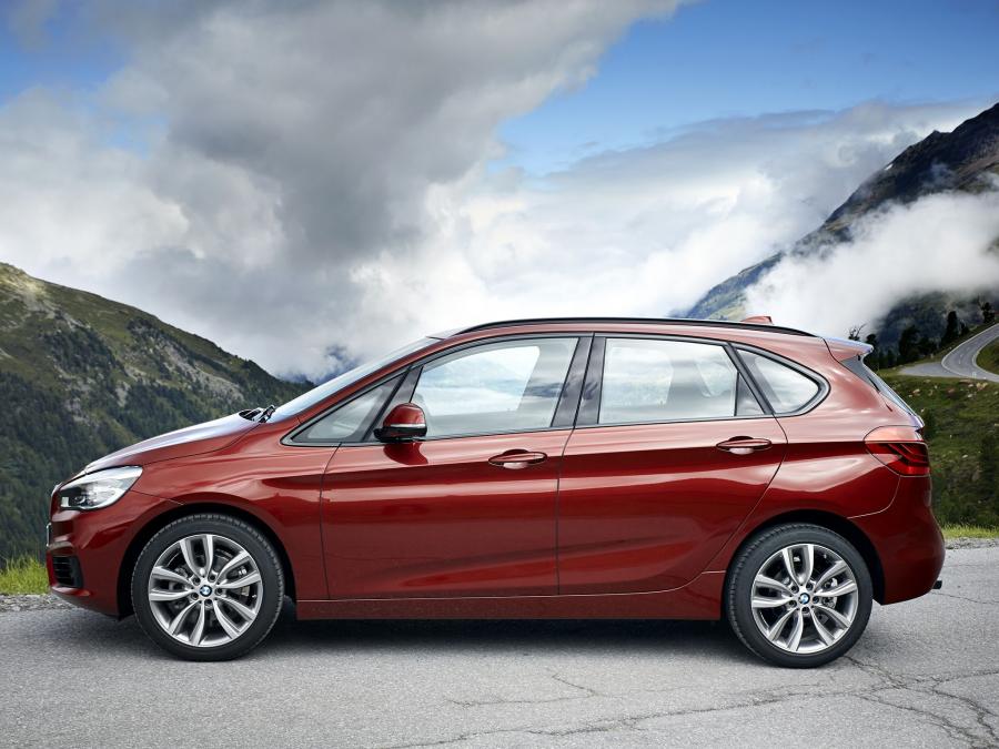  BMW 218d Active Tourer 2014 года  (фото 12 из 30)